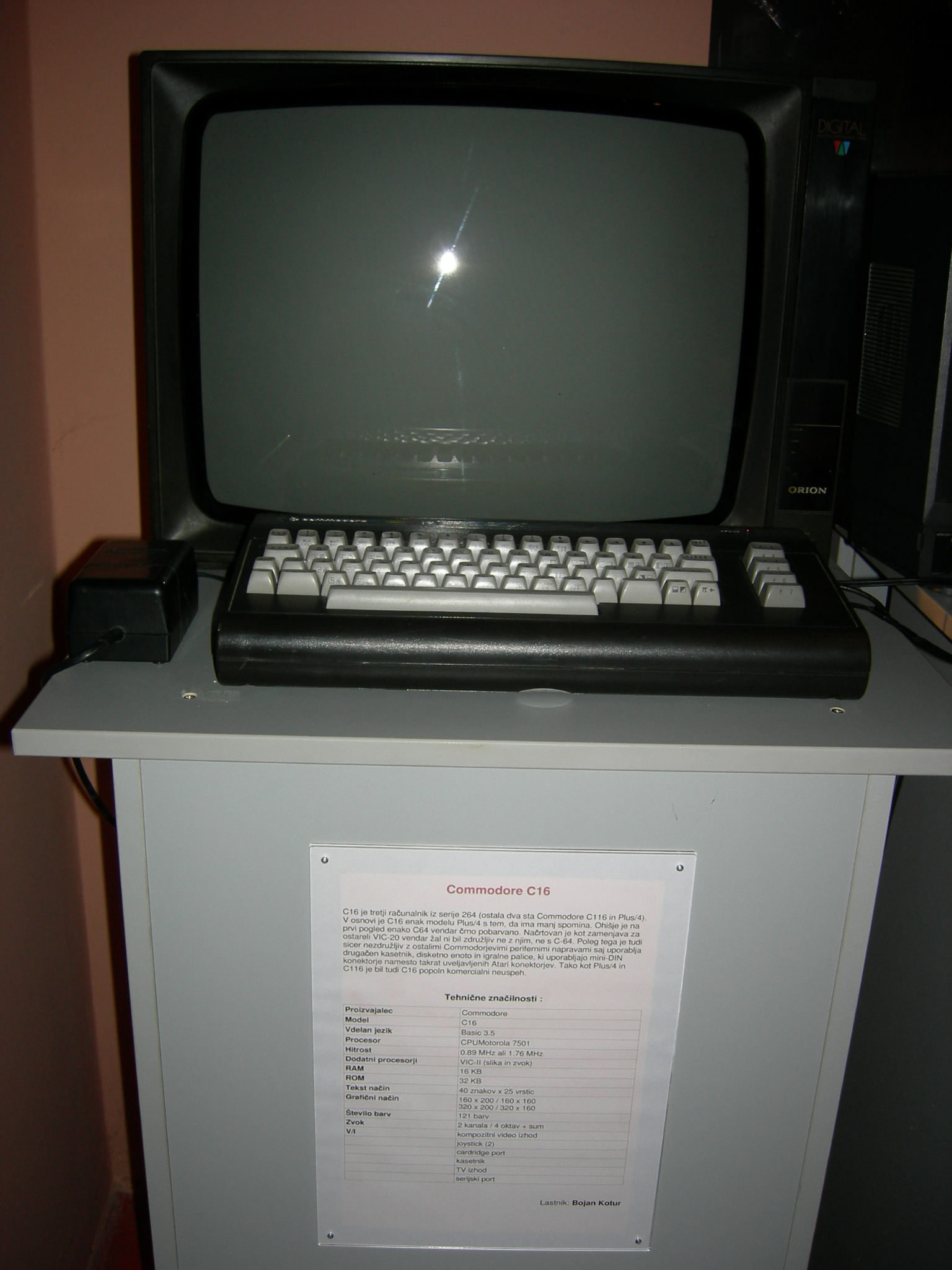 Commodore 16