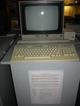 Commodore 128 in original commodore monitor 1702