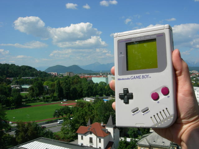 2006-08-08 Game Boy in Smarna Gora s Halo Tivoli